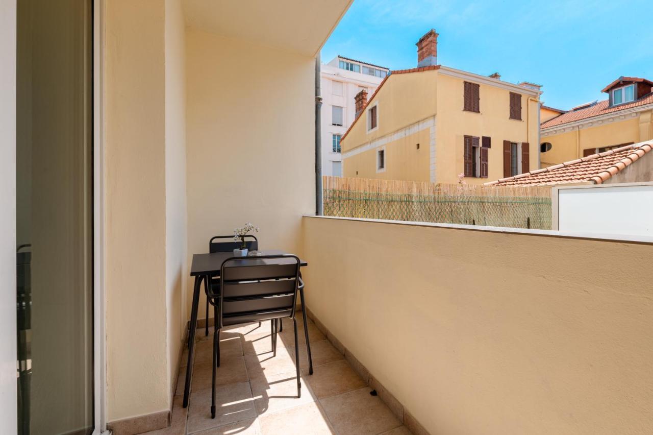Hotel Hoche Cannes Luaran gambar